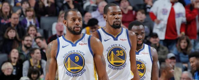 国外疯狂的极限运动，每一个都太刺激了！（全球热血极限运动盘点，每个项目都让人肾上腺素飙升！）