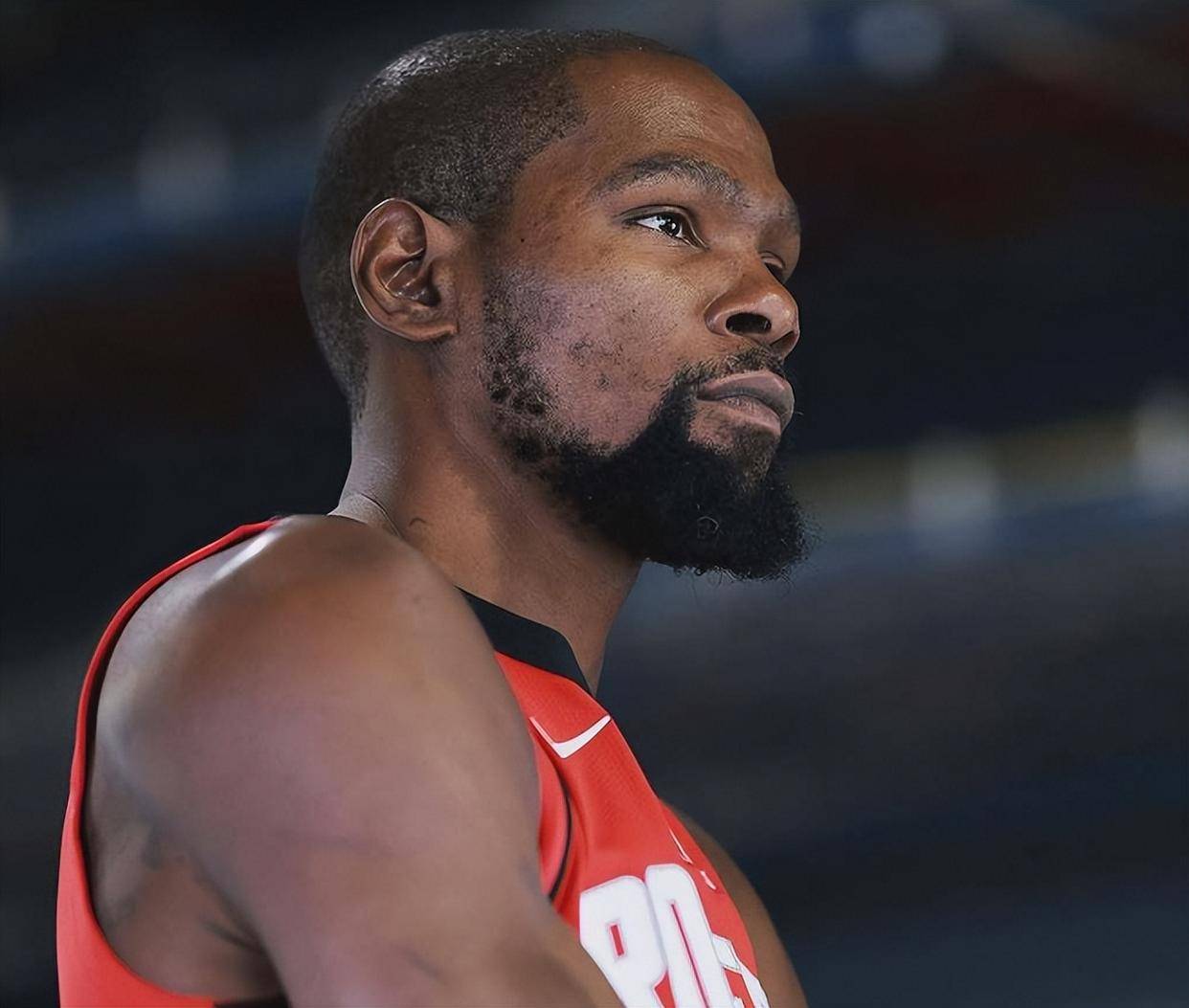 世界杯再添超级黑马晋级（世界杯再现超级黑马突围晋级）