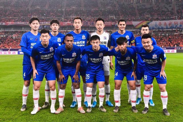 半场战报：尼日利亚0-0加蓬，双方破门乏术（半场速报：尼日利亚与加蓬互交白卷，比分0-0）