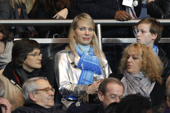 世体：巴萨不提前去斯坦福桥踩场训练，将在比赛当日飞往伦敦（世体：巴萨比赛日当天飞赴伦敦，不提前在斯坦福桥踩场）