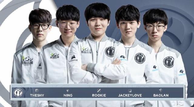 还让球迷们 还让球迷们